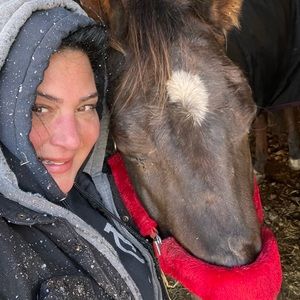 Meet your Posher, Pamela